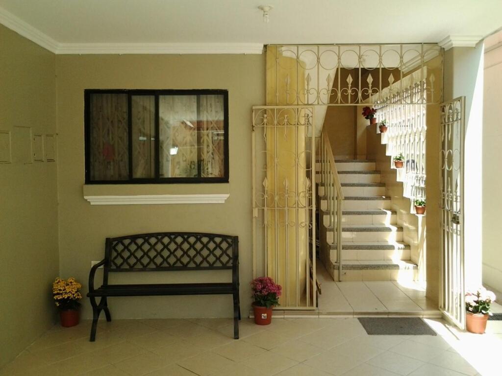 Suites La Rosa Guayaquil Esterno foto
